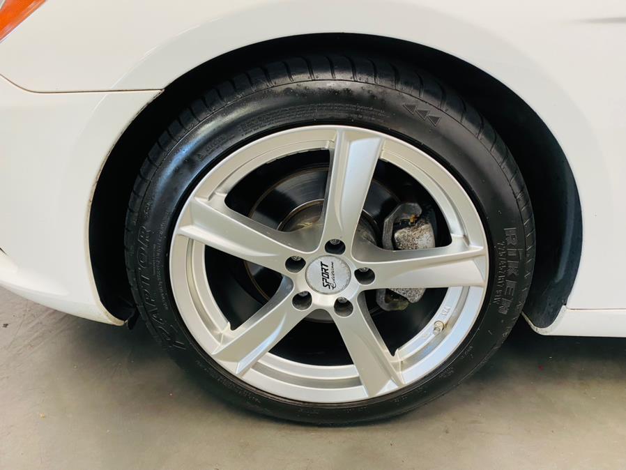 2015 Mercedes-Benz SLK-Class 2dr Roadster SLK 250, available for sale in Linden, New Jersey | East Coast Auto Group. Linden, New Jersey 2015 Mercedes-Benz SLK-Class 2dr Roadster SLK 250, available for sale in Linden, New Jersey | East Coast Auto Group. Linden, New Jersey
