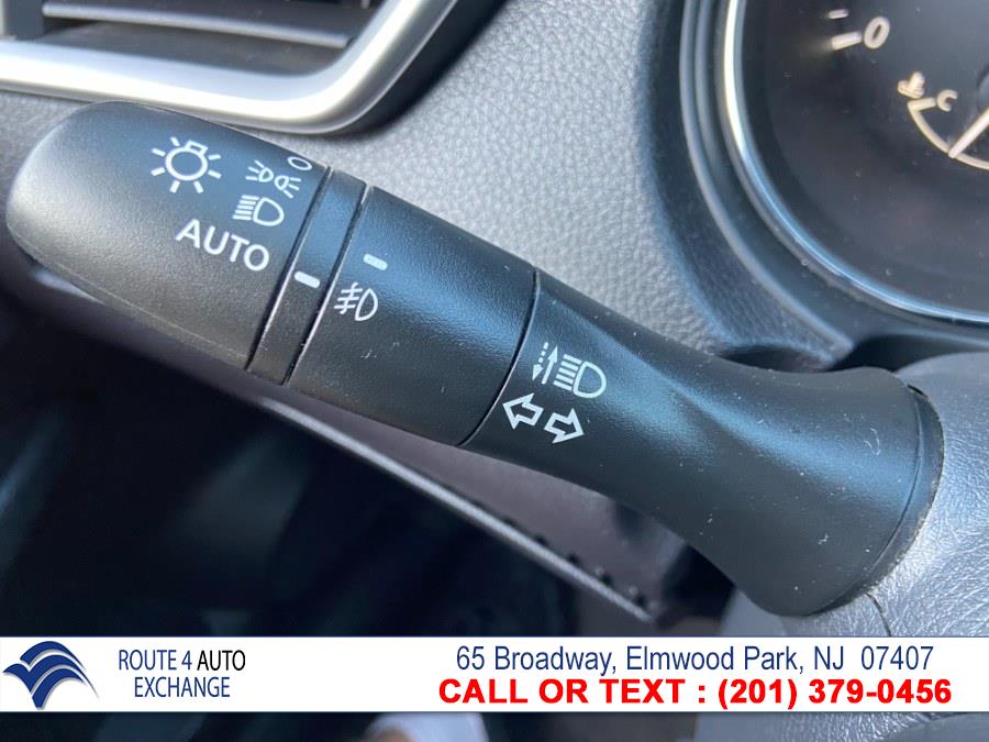 Used Nissan Rogue AWD 4dr SV 2014 | Route 4 Auto Exchange. Elmwood Park, New Jersey Used Nissan Rogue AWD 4dr SV 2014 | Route 4 Auto Exchange. Elmwood Park, New Jersey