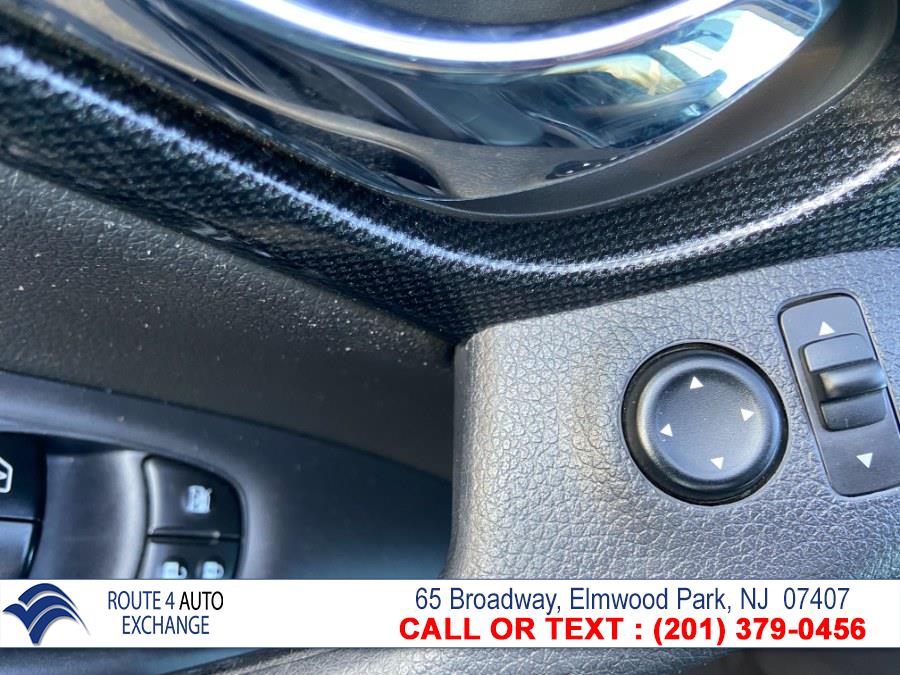 Used Nissan Rogue AWD 4dr SV 2014 | Route 4 Auto Exchange. Elmwood Park, New Jersey Used Nissan Rogue AWD 4dr SV 2014 | Route 4 Auto Exchange. Elmwood Park, New Jersey