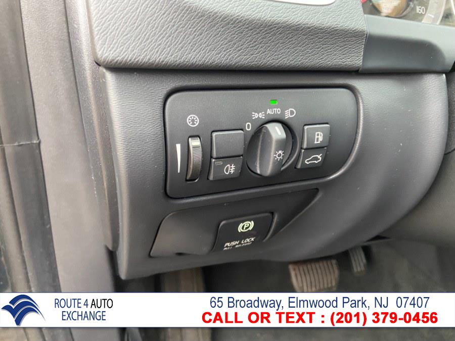 Used Volvo S60 4dr Sdn T5 FWD 2013 | Route 4 Auto Exchange. Elmwood Park, New Jersey Used Volvo S60 4dr Sdn T5 FWD 2013 | Route 4 Auto Exchange. Elmwood Park, New Jersey