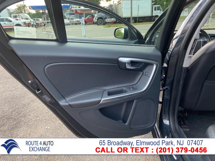 Used Volvo S60 4dr Sdn T5 FWD 2013 | Route 4 Auto Exchange. Elmwood Park, New Jersey Used Volvo S60 4dr Sdn T5 FWD 2013 | Route 4 Auto Exchange. Elmwood Park, New Jersey