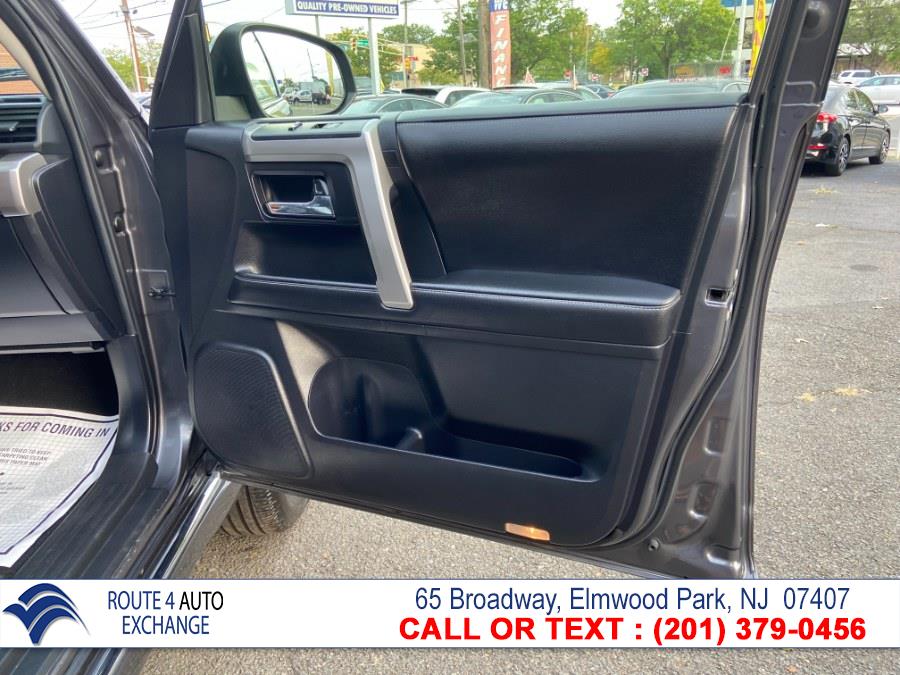 Used Toyota 4Runner 4WD 4dr V6 Limited 2014 | Route 4 Auto Exchange. Elmwood Park, New Jersey Used Toyota 4Runner 4WD 4dr V6 Limited 2014 | Route 4 Auto Exchange. Elmwood Park, New Jersey
