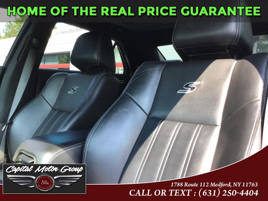 Used Chrysler 300 300S RWD 2018 | Capital Motor Group Inc. Medford, New York Used Chrysler 300 300S RWD 2018 | Capital Motor Group Inc. Medford, New York