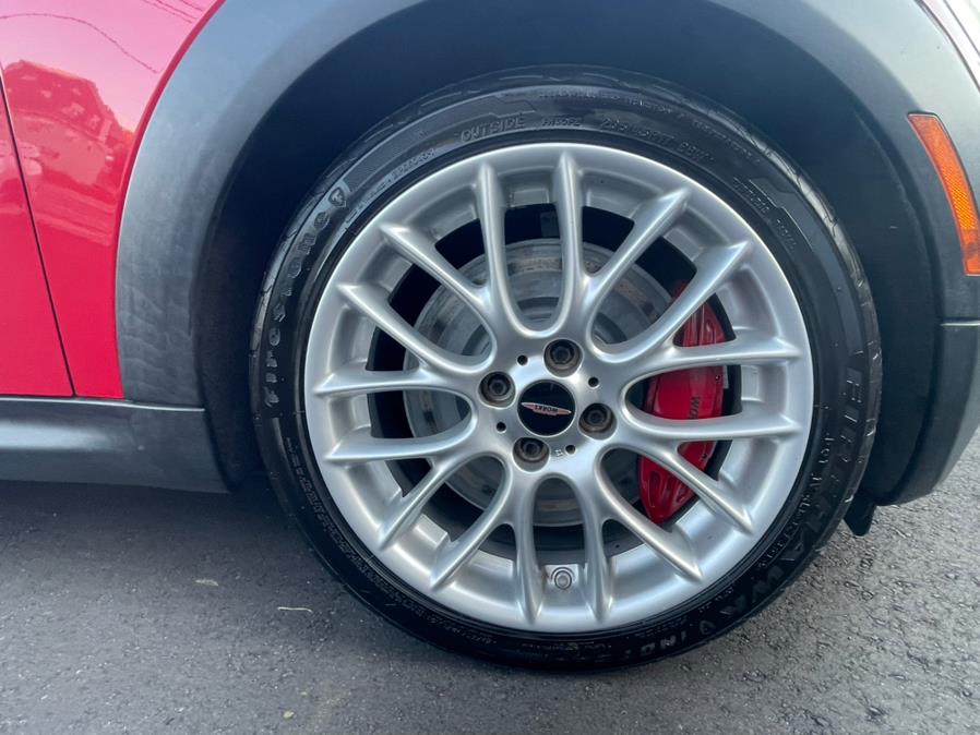 Used MINI Cooper Hardtop 2dr Cpe John Cooper Works 2009 | Auto Match LLC. Waterbury, Connecticut Used MINI Cooper Hardtop 2dr Cpe John Cooper Works 2009 | Auto Match LLC. Waterbury, Connecticut