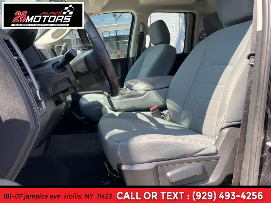 Used Ram 1500 Express 4x4 Quad Cab 6''4" Box 2017 | Jamaica 26 Motors. Hollis, New York Used Ram 1500 Express 4x4 Quad Cab 6''4" Box 2017 | Jamaica 26 Motors. Hollis, New York