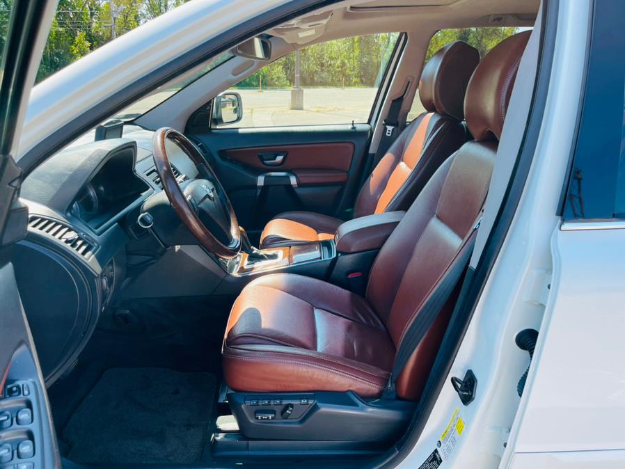 2008 Volvo XC90 AWD 4dr V8, available for sale in New Britain, Connecticut | Supreme Automotive. New Britain, Connecticut 2008 Volvo XC90 AWD 4dr V8, available for sale in New Britain, Connecticut | Supreme Automotive. New Britain, Connecticut