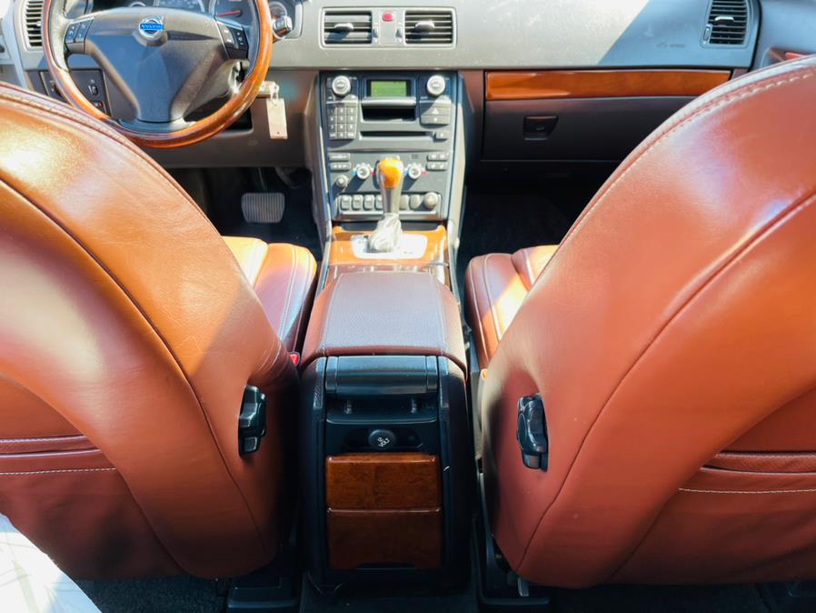 2008 Volvo XC90 AWD 4dr V8, available for sale in New Britain, Connecticut | Supreme Automotive. New Britain, Connecticut 2008 Volvo XC90 AWD 4dr V8, available for sale in New Britain, Connecticut | Supreme Automotive. New Britain, Connecticut