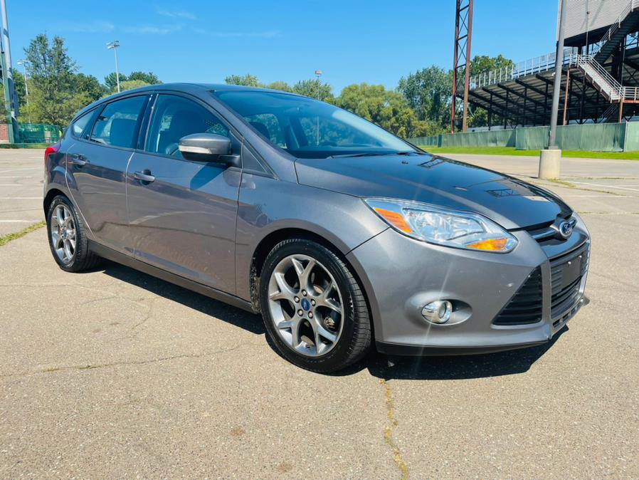 Used Ford Focus 5dr HB SE 2014 | Supreme Automotive. New Britain, Connecticut Used Ford Focus 5dr HB SE 2014 | Supreme Automotive. New Britain, Connecticut