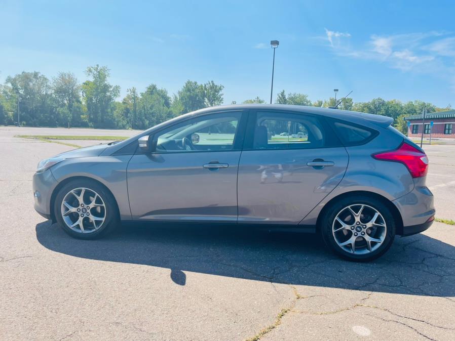 Used Ford Focus 5dr HB SE 2014 | Supreme Automotive. New Britain, Connecticut Used Ford Focus 5dr HB SE 2014 | Supreme Automotive. New Britain, Connecticut