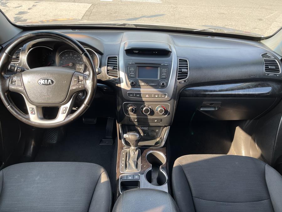 Used Kia Sorento 2WD 4dr I4 LX 2014 | New York Motors Group Solutions LLC. Bronx, New York Used Kia Sorento 2WD 4dr I4 LX 2014 | New York Motors Group Solutions LLC. Bronx, New York