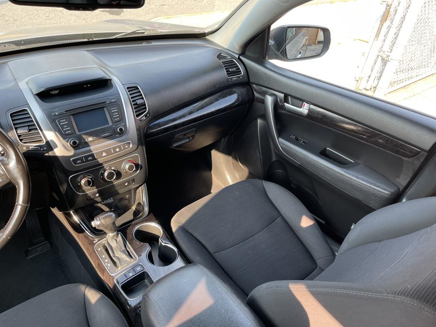 Used Kia Sorento 2WD 4dr I4 LX 2014 | New York Motors Group Solutions LLC. Bronx, New York Used Kia Sorento 2WD 4dr I4 LX 2014 | New York Motors Group Solutions LLC. Bronx, New York