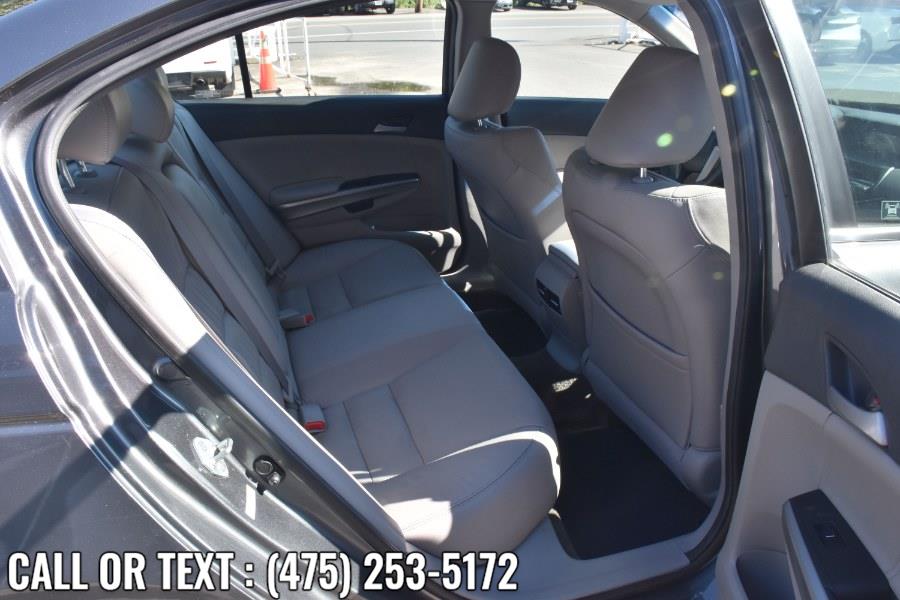 Used Honda Accord Sdn 4dr I4 Auto EX-L 2010 | Highline Car Connection. Waterbury, Connecticut Used Honda Accord Sdn 4dr I4 Auto EX-L 2010 | Highline Car Connection. Waterbury, Connecticut