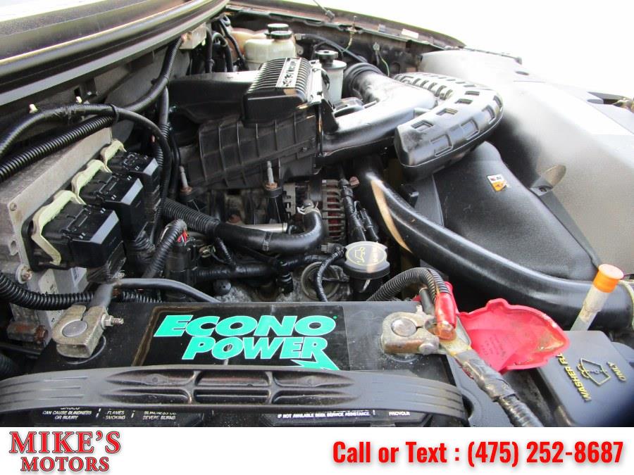 Used Lincoln Mark LT 4WD Supercrew 139" 2006 | Mike's Motors LLC. Stratford, Connecticut Used Lincoln Mark LT 4WD Supercrew 139" 2006 | Mike's Motors LLC. Stratford, Connecticut