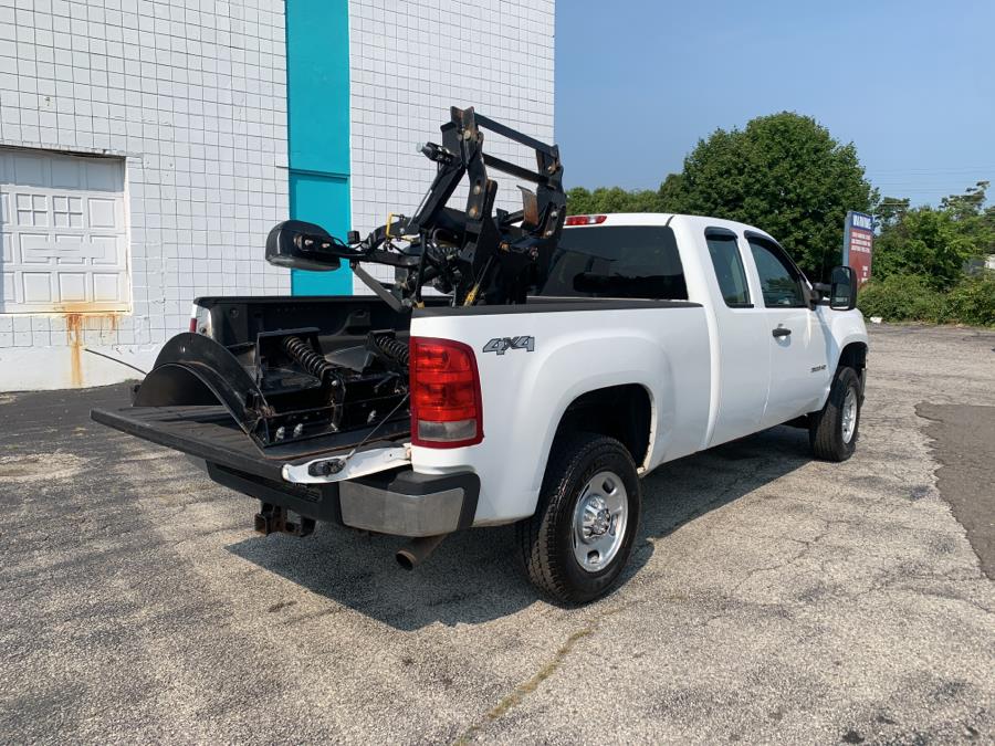 Used GMC Sierra 2500HD 4WD Ext Cab 144.2" Work Truck 2011 | Dealertown Auto Wholesalers. Milford, Connecticut Used GMC Sierra 2500HD 4WD Ext Cab 144.2" Work Truck 2011 | Dealertown Auto Wholesalers. Milford, Connecticut