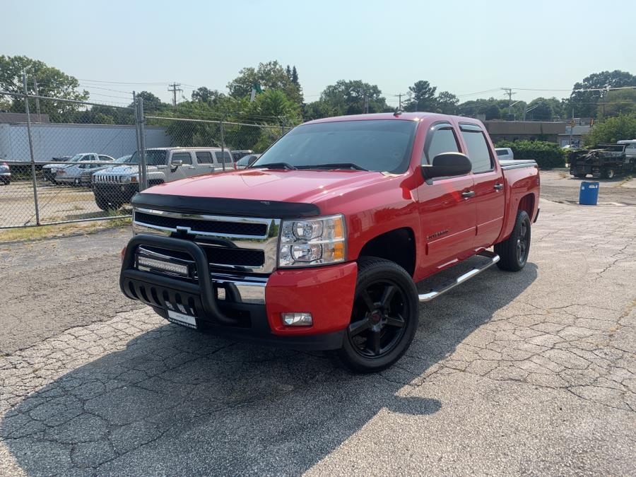 Used Chevrolet Silverado 1500 4WD Crew Cab 143.5" LT 2011 | Dealertown Auto Wholesalers. Milford, Connecticut Used Chevrolet Silverado 1500 4WD Crew Cab 143.5" LT 2011 | Dealertown Auto Wholesalers. Milford, Connecticut