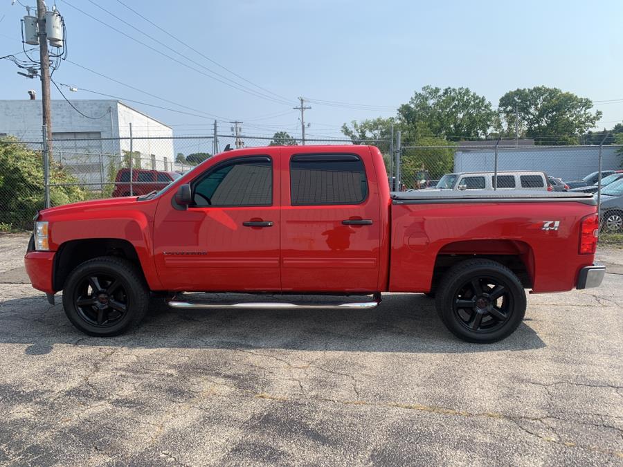 Used Chevrolet Silverado 1500 4WD Crew Cab 143.5" LT 2011 | Dealertown Auto Wholesalers. Milford, Connecticut Used Chevrolet Silverado 1500 4WD Crew Cab 143.5" LT 2011 | Dealertown Auto Wholesalers. Milford, Connecticut