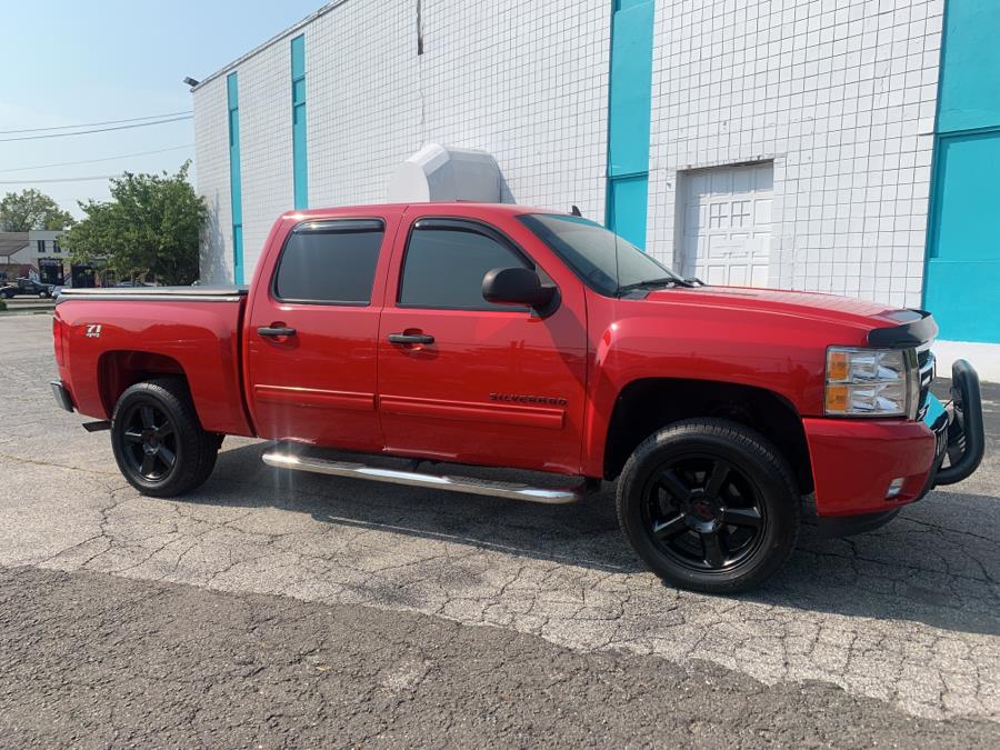 Used Chevrolet Silverado 1500 4WD Crew Cab 143.5" LT 2011 | Dealertown Auto Wholesalers. Milford, Connecticut Used Chevrolet Silverado 1500 4WD Crew Cab 143.5" LT 2011 | Dealertown Auto Wholesalers. Milford, Connecticut