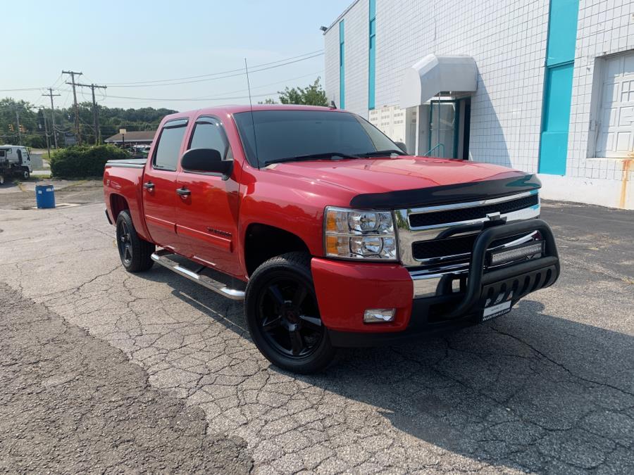 Used Chevrolet Silverado 1500 4WD Crew Cab 143.5" LT 2011 | Dealertown Auto Wholesalers. Milford, Connecticut Used Chevrolet Silverado 1500 4WD Crew Cab 143.5" LT 2011 | Dealertown Auto Wholesalers. Milford, Connecticut