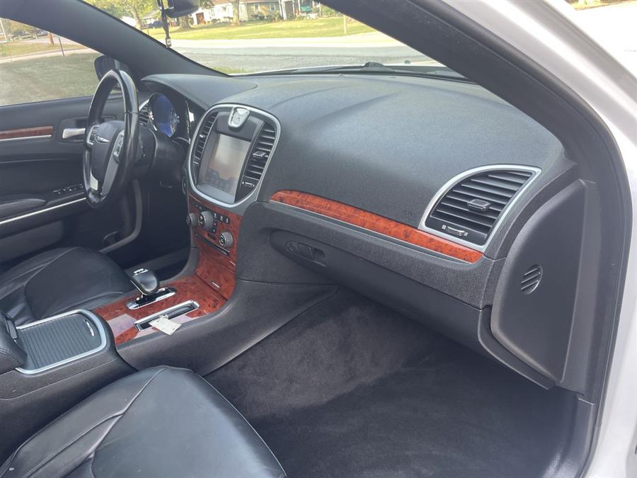 Used Chrysler 300 4dr Sdn RWD 2014 | Josh's All Under Ten LLC. Elida, Ohio Used Chrysler 300 4dr Sdn RWD 2014 | Josh's All Under Ten LLC. Elida, Ohio