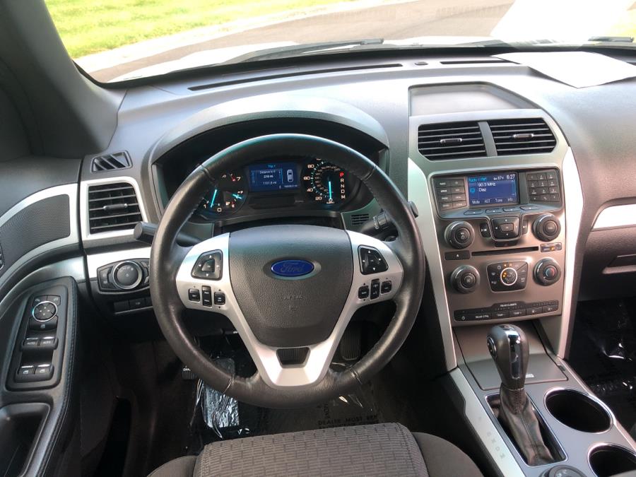 2014 Ford Explorer 4WD 4dr XLT, available for sale in Beavercreek, Ohio | Wholesale Direct Motors. Beavercreek, Ohio 2014 Ford Explorer 4WD 4dr XLT, available for sale in Beavercreek, Ohio | Wholesale Direct Motors. Beavercreek, Ohio