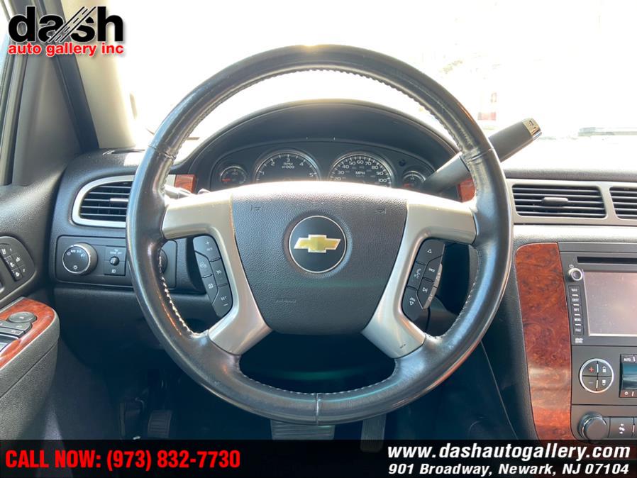 Used Chevrolet Avalanche 4WD Crew Cab LTZ 2013 | Dash Auto Gallery Inc.. Newark, New Jersey Used Chevrolet Avalanche 4WD Crew Cab LTZ 2013 | Dash Auto Gallery Inc.. Newark, New Jersey
