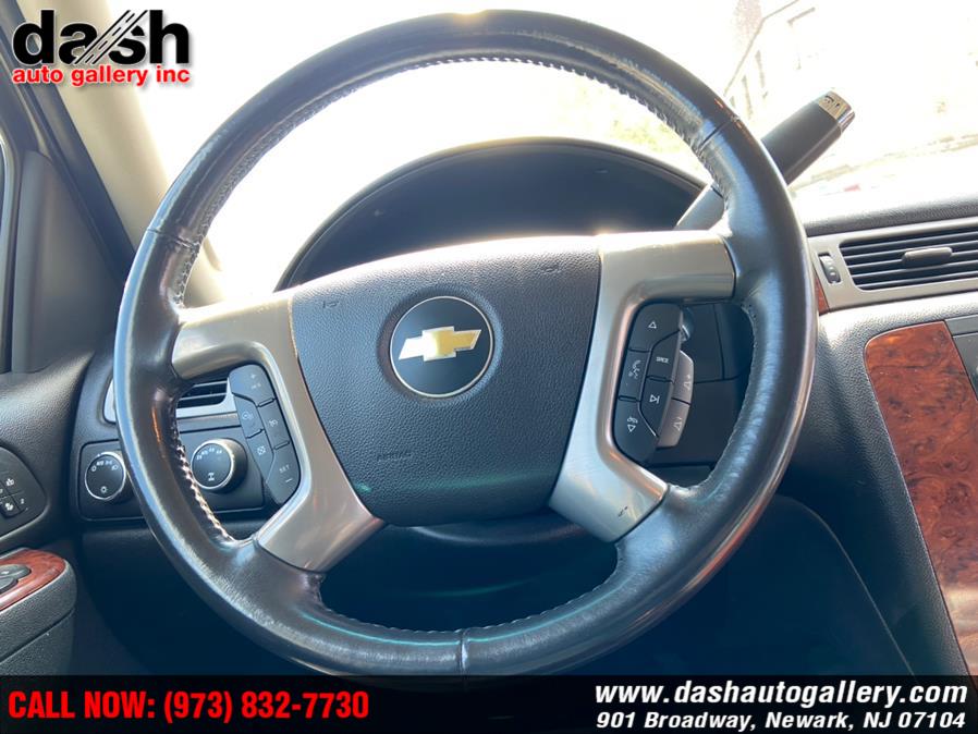Used Chevrolet Avalanche 4WD Crew Cab LTZ 2013 | Dash Auto Gallery Inc.. Newark, New Jersey Used Chevrolet Avalanche 4WD Crew Cab LTZ 2013 | Dash Auto Gallery Inc.. Newark, New Jersey