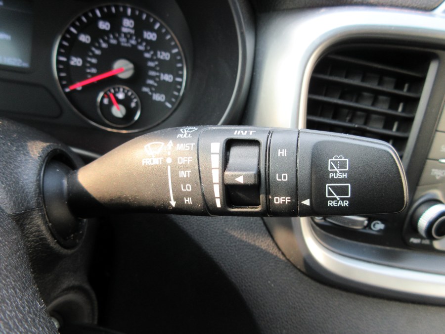 Used Kia Sorento LX V6 FWD 2020 | Route 27 Auto Mall. Linden, New Jersey Used Kia Sorento LX V6 FWD 2020 | Route 27 Auto Mall. Linden, New Jersey