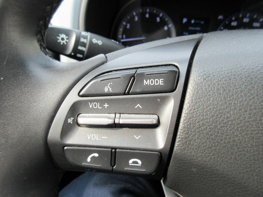 2019 Hyundai Kona SEL Auto AWD, available for sale in Linden, New Jersey | Route 27 Auto Mall. Linden, New Jersey 2019 Hyundai Kona SEL Auto AWD, available for sale in Linden, New Jersey | Route 27 Auto Mall. Linden, New Jersey