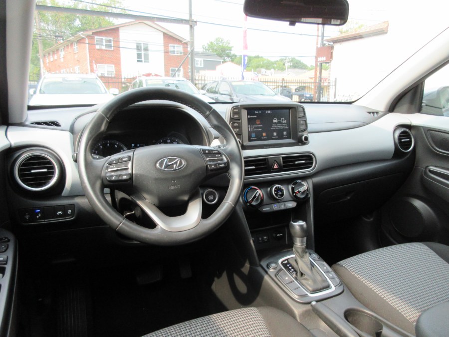 2019 Hyundai Kona SEL Auto AWD, available for sale in Linden, New Jersey | Route 27 Auto Mall. Linden, New Jersey 2019 Hyundai Kona SEL Auto AWD, available for sale in Linden, New Jersey | Route 27 Auto Mall. Linden, New Jersey