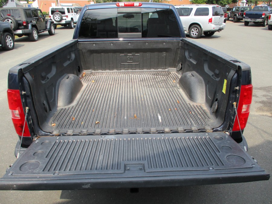 2011 Chevrolet Silverado 1500 4WD Ext Cab 143.5" LT, available for sale in Suffield, Connecticut | Suffield Auto LLC. Suffield, Connecticut 2011 Chevrolet Silverado 1500 4WD Ext Cab 143.5" LT, available for sale in Suffield, Connecticut | Suffield Auto LLC. Suffield, Connecticut