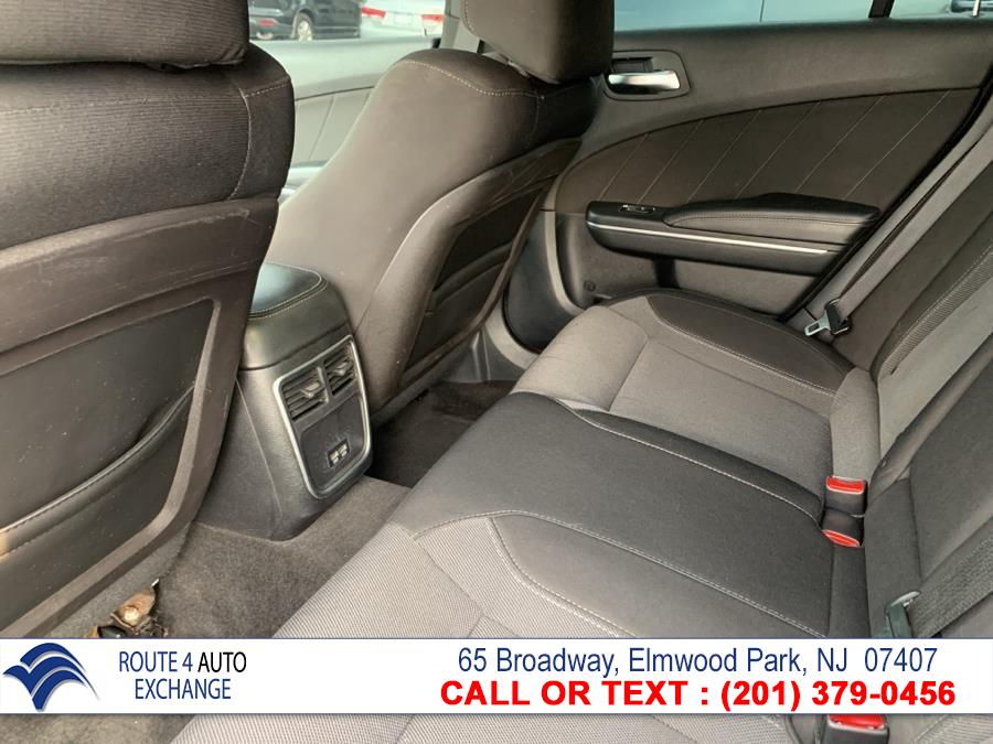 Used Dodge Charger 4dr Sdn Road/Track RWD 2015 | Route 4 Auto Exchange. Elmwood Park, New Jersey Used Dodge Charger 4dr Sdn Road/Track RWD 2015 | Route 4 Auto Exchange. Elmwood Park, New Jersey