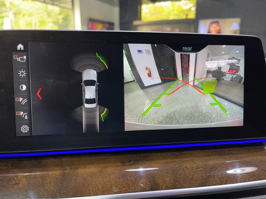 Used BMW 5 Series 530i xDrive Sedan 2018 | Dream Car Gallery. Woodbury, New York Used BMW 5 Series 530i xDrive Sedan 2018 | Dream Car Gallery. Woodbury, New York
