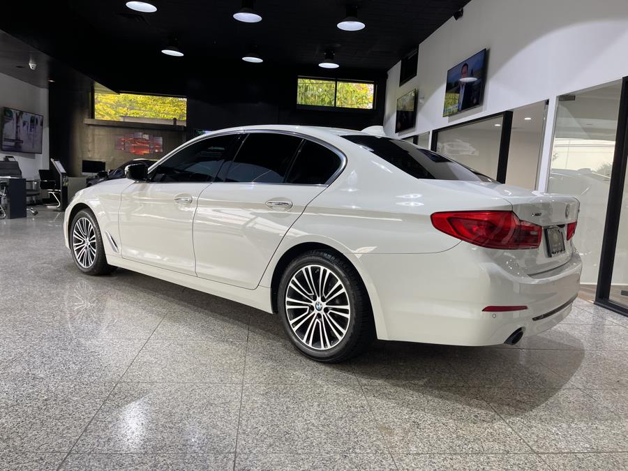 Used BMW 5 Series 530i xDrive Sedan 2018 | Dream Car Gallery. Woodbury, New York Used BMW 5 Series 530i xDrive Sedan 2018 | Dream Car Gallery. Woodbury, New York