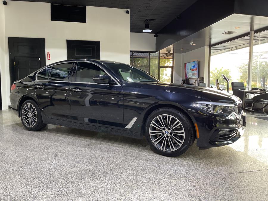 Used BMW 5 Series 530i xDrive Sedan 2018 | Dream Car Gallery. Woodbury, New York Used BMW 5 Series 530i xDrive Sedan 2018 | Dream Car Gallery. Woodbury, New York