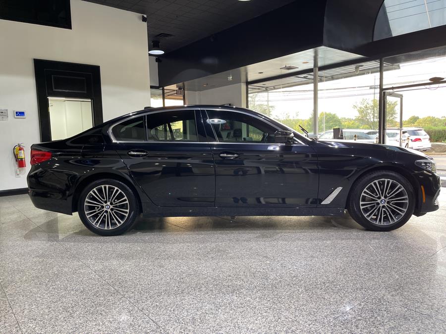 Used BMW 5 Series 530i xDrive Sedan 2018 | Dream Car Gallery. Woodbury, New York Used BMW 5 Series 530i xDrive Sedan 2018 | Dream Car Gallery. Woodbury, New York