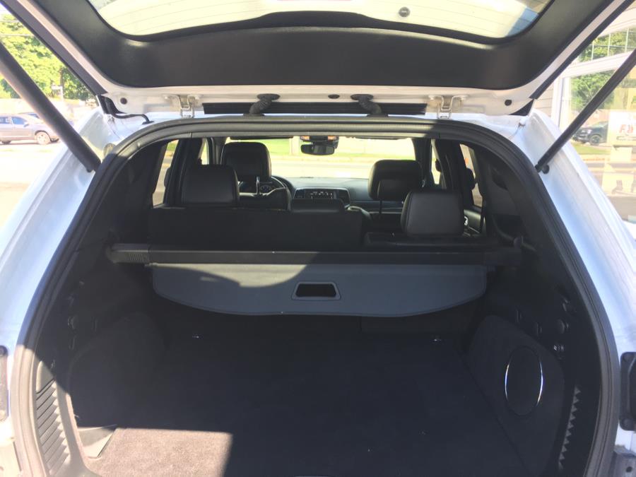 Used Jeep Grand Cherokee Overland 4x4 2018 | Searsport Motor Company. Searsport, Maine Used Jeep Grand Cherokee Overland 4x4 2018 | Searsport Motor Company. Searsport, Maine