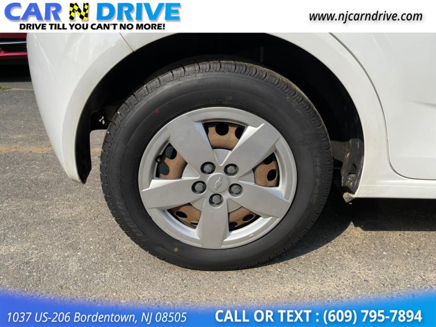 Used Chevrolet Sonic LS Auto 5-Door 2016 | Car N Drive. Bordentown, New Jersey Used Chevrolet Sonic LS Auto 5-Door 2016 | Car N Drive. Bordentown, New Jersey