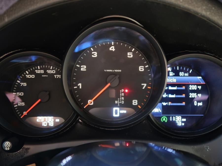 Used Porsche Macan Base 2018 | Auto Expo Ent Inc.. Great Neck, New York Used Porsche Macan Base 2018 | Auto Expo Ent Inc.. Great Neck, New York