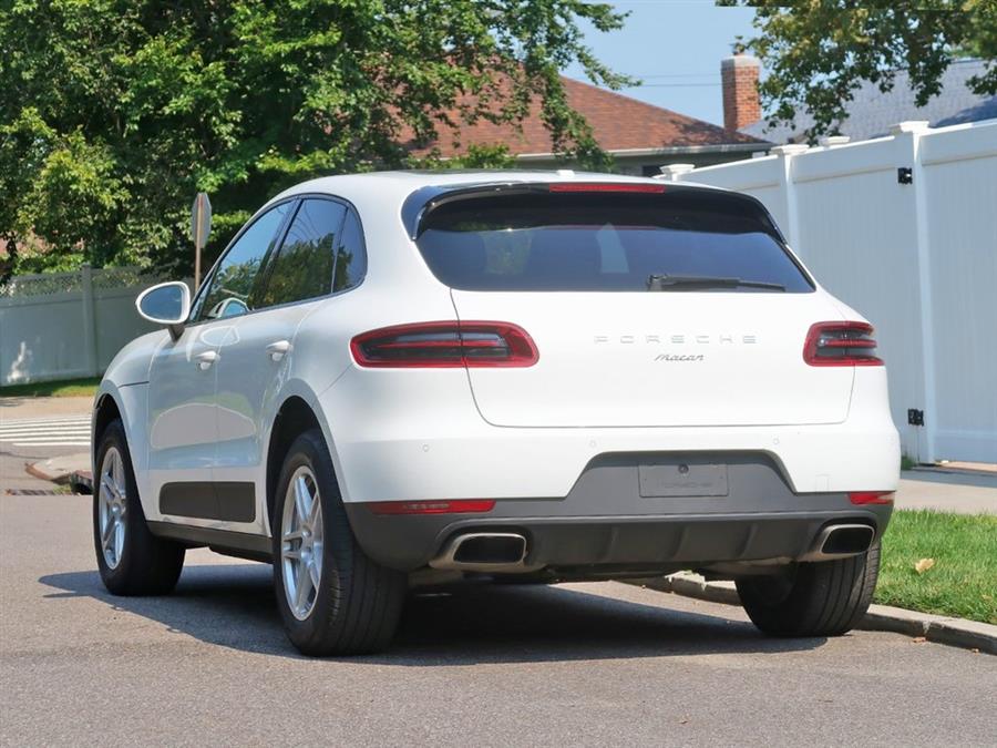 Used Porsche Macan Base 2018 | Auto Expo Ent Inc.. Great Neck, New York Used Porsche Macan Base 2018 | Auto Expo Ent Inc.. Great Neck, New York