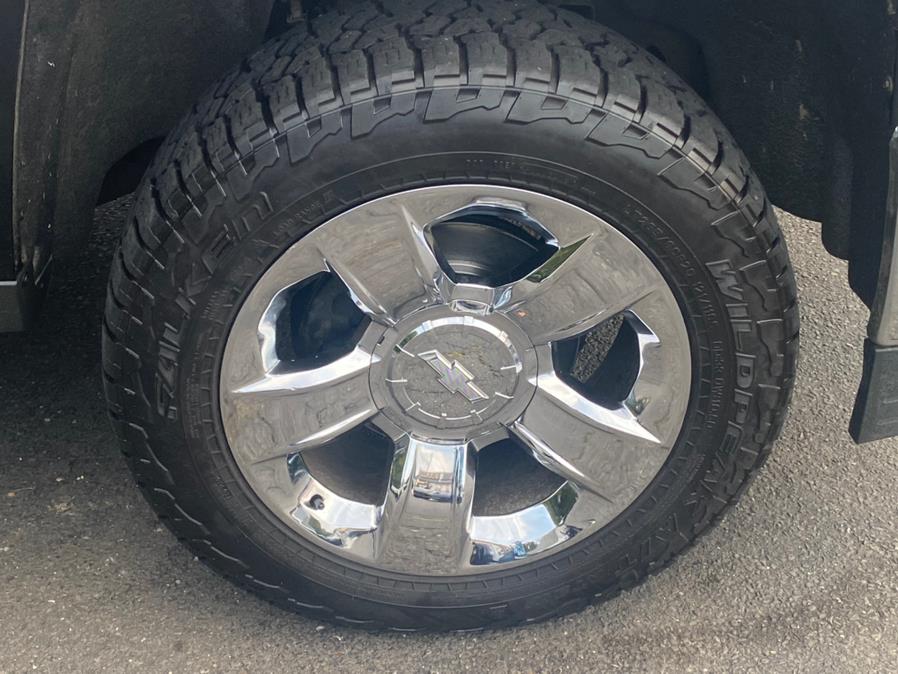 Used Chevrolet Silverado 1500 4WD Double Cab 143.5" LTZ w/1LZ 2015 | Lava Motors 2 Inc. Canton, Connecticut Used Chevrolet Silverado 1500 4WD Double Cab 143.5" LTZ w/1LZ 2015 | Lava Motors 2 Inc. Canton, Connecticut