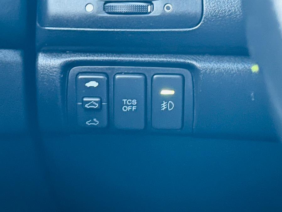 Used Honda Accord Sdn EX Auto V6 ULEV w/Leather/XM 2004 | Supreme Automotive. New Britain, Connecticut Used Honda Accord Sdn EX Auto V6 ULEV w/Leather/XM 2004 | Supreme Automotive. New Britain, Connecticut