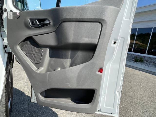 Used Ford Transit-350 Base 2020 | Blasius Federal Road. Brookfield, Connecticut Used Ford Transit-350 Base 2020 | Blasius Federal Road. Brookfield, Connecticut