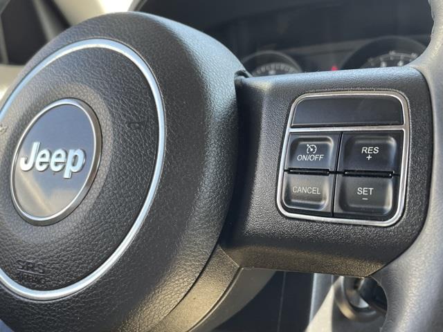 Used Jeep Patriot Latitude 2014 | Blasius Federal Road. Brookfield, Connecticut Used Jeep Patriot Latitude 2014 | Blasius Federal Road. Brookfield, Connecticut