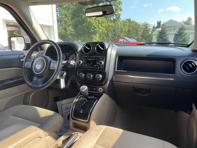 Used Jeep Patriot Latitude 2014 | Blasius Federal Road. Brookfield, Connecticut Used Jeep Patriot Latitude 2014 | Blasius Federal Road. Brookfield, Connecticut