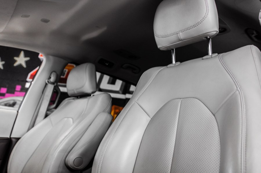 Used Chrysler Pacifica Touring L FWD 2020 | 26 Motors Long Island. ELMONT, New York Used Chrysler Pacifica Touring L FWD 2020 | 26 Motors Long Island. ELMONT, New York