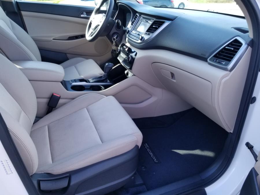 Used Hyundai Tucson AWD 4dr SE 2016 | Fairway Auto Sales. Hancock, Maine Used Hyundai Tucson AWD 4dr SE 2016 | Fairway Auto Sales. Hancock, Maine