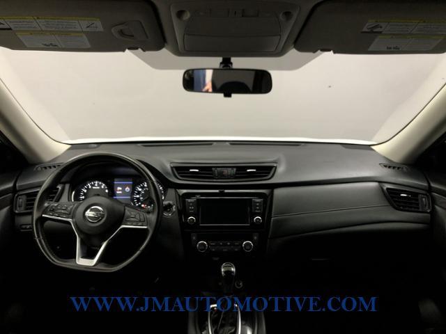 2018 Nissan Rogue AWD SV, available for sale in Naugatuck, Connecticut | J&M Automotive Sls&Svc LLC. Naugatuck, Connecticut 2018 Nissan Rogue AWD SV, available for sale in Naugatuck, Connecticut | J&M Automotive Sls&Svc LLC. Naugatuck, Connecticut