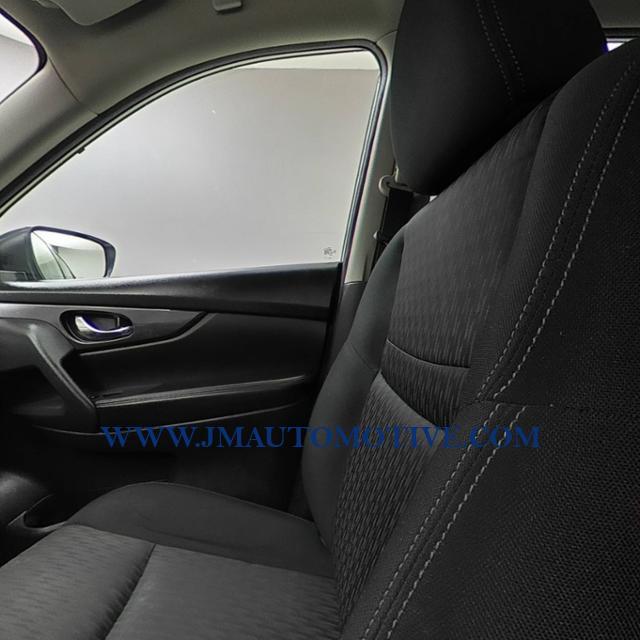 2018 Nissan Rogue AWD SV, available for sale in Naugatuck, Connecticut | J&M Automotive Sls&Svc LLC. Naugatuck, Connecticut 2018 Nissan Rogue AWD SV, available for sale in Naugatuck, Connecticut | J&M Automotive Sls&Svc LLC. Naugatuck, Connecticut