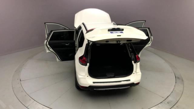 2018 Nissan Rogue AWD SV, available for sale in Naugatuck, Connecticut | J&M Automotive Sls&Svc LLC. Naugatuck, Connecticut 2018 Nissan Rogue AWD SV, available for sale in Naugatuck, Connecticut | J&M Automotive Sls&Svc LLC. Naugatuck, Connecticut