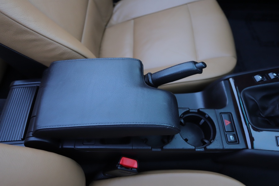 2002 BMW 3-Series 325Ci 2dr Convertible, available for sale in North Salem, New York | Meccanic Shop North Inc. North Salem, New York 2002 BMW 3-Series 325Ci 2dr Convertible, available for sale in North Salem, New York | Meccanic Shop North Inc. North Salem, New York